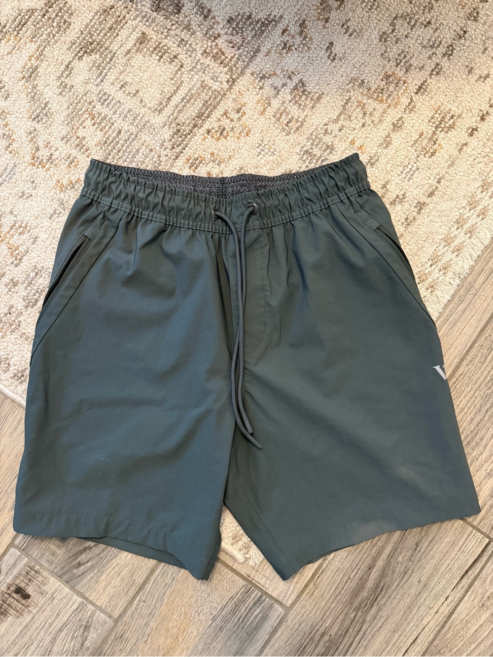 Vuori Men's Train Tech Short unlined blue green XS READ
